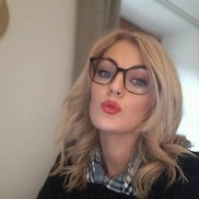 Veronika, 33 , 