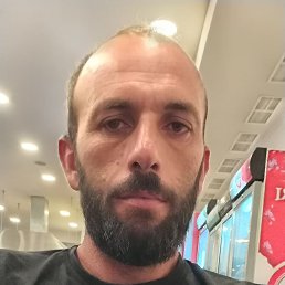 Arut Tumasyan, 40, 