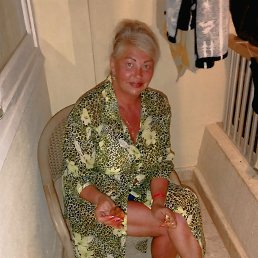 Фото Ирина, Калининград, 60 лет - добавлено 13 октября 2025