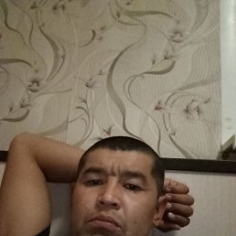 Oktam, 37, 