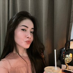 Lisa, 32, 
