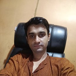 Rony, 33, 