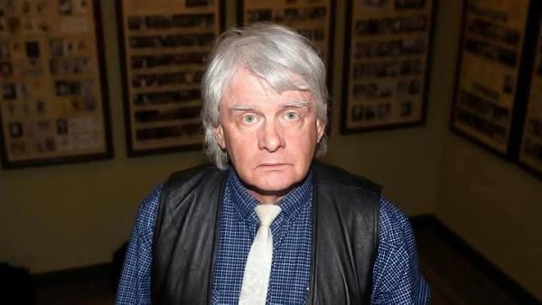 :) Вчера 27 мая умер актёр ВАСИЛИЙ ВЛАДИМИРОВИЧ ФУНТИКОВ. Ему было 62 года. Василий Владимирович ... - 2