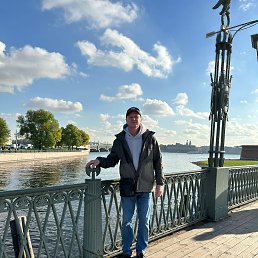 ������, 53 ����, ������������