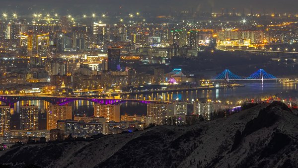 Вечерний Красноярск.Вид со скального массива Воробушки. Поделиться новостью: vk.cc/cAf8Kc ... - 2