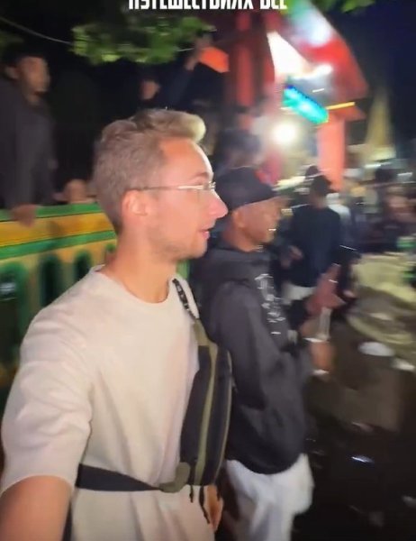 В Индонезии показали зрелищный ритуал, который поразит даже бывалых туристов! В индонезийской ... - 2