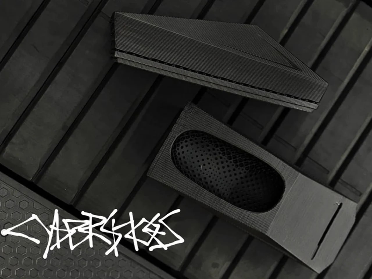    CyberShoes -    CyberTruck. -  -  ... - 3