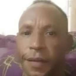 Martin, , 32 