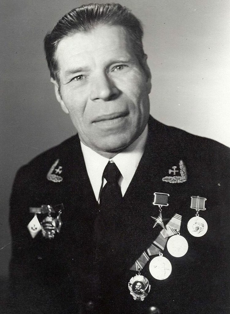 Владимир Владимирович Шехурин, (28 июня 1927 — 31 октября 2003) — Герой Социалистического Труда ...