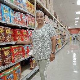 Nancy, 59, 