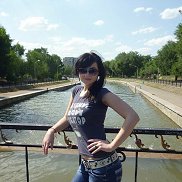 Nina, 38 , 