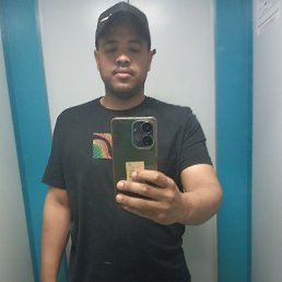 Gabriel, 28, 