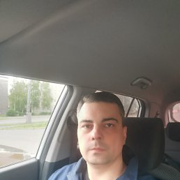  , , 41  -  4  2025