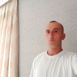 Vaqif, 44, 