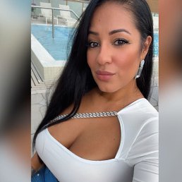 Shelley, 42, 