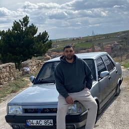 Mustafa, 25, 