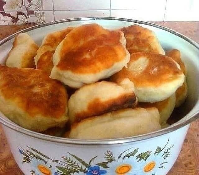 :) «Вкуснотища без хлопот». Пирожки получаются мягкие, вкусные и не черствеют 2-3 дня (если конечно ...