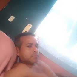 Renato, 41, 