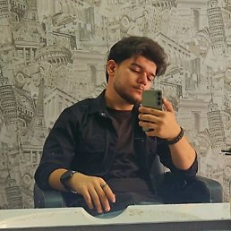 smail, 19, 
