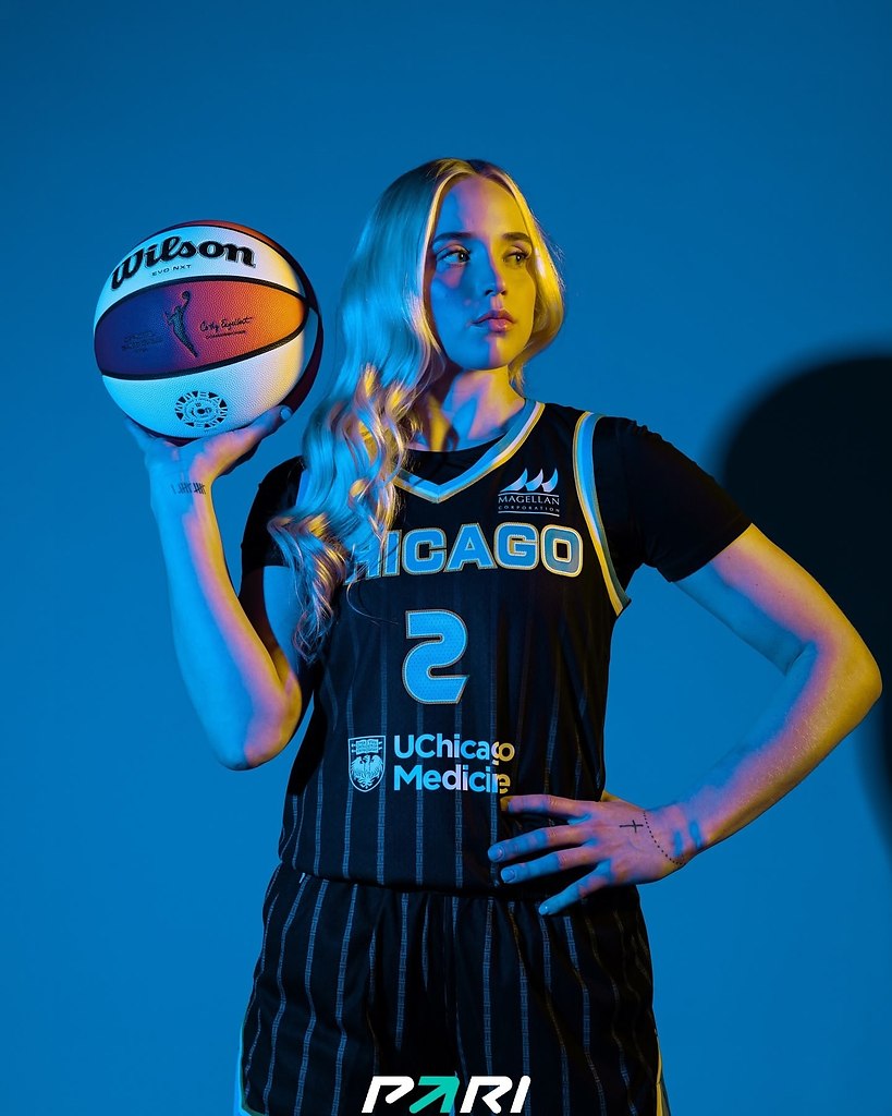       .#girls@we_love_basketball - 2