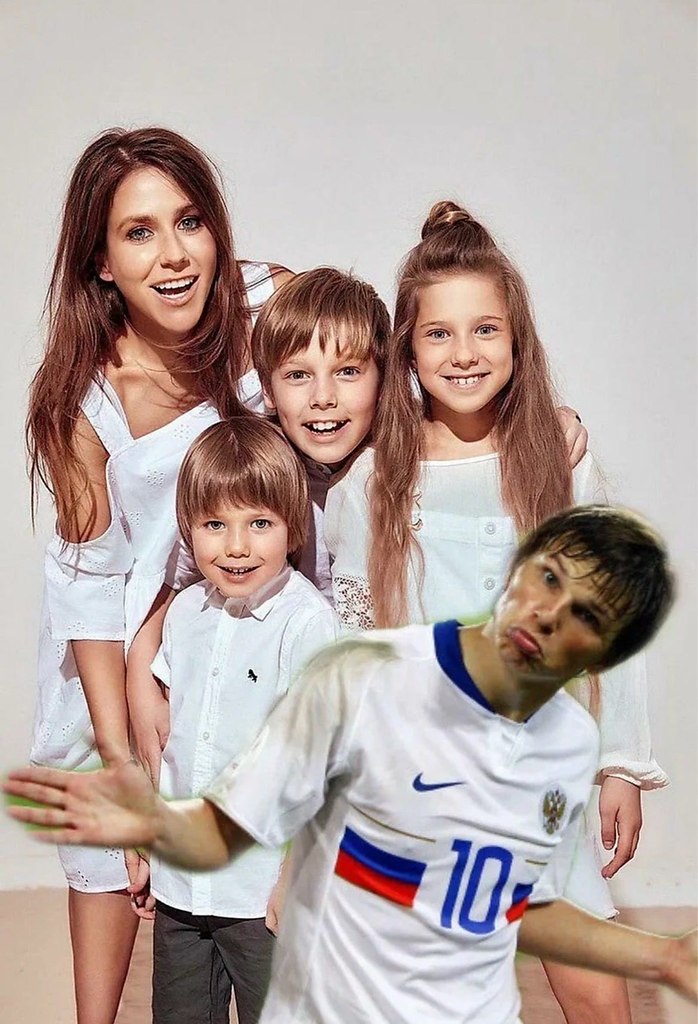 Недавно стало известно, что гражданская жена Андрея Аршавина подала в суд, чтобы уменьшить сумму ... - 3