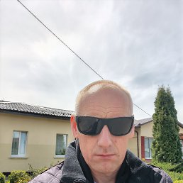 ˸, 44, 
