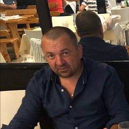 Ditrih, 45, 