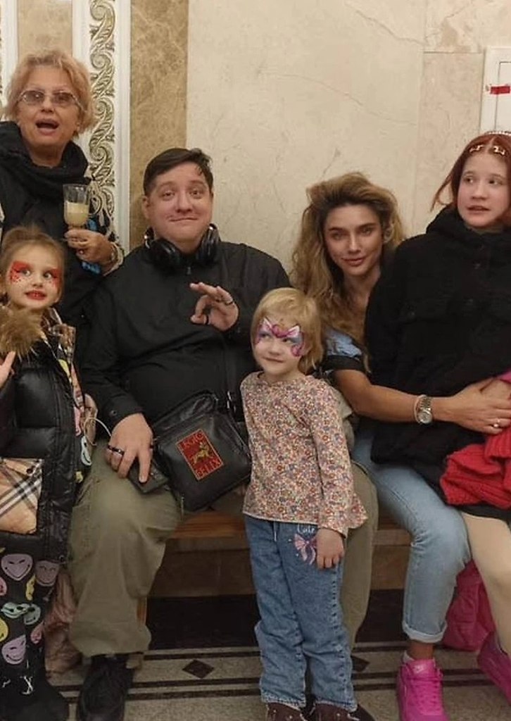   .   .     ,      ... - 3