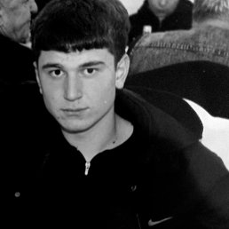 Vache Abrahamyan, 19, 