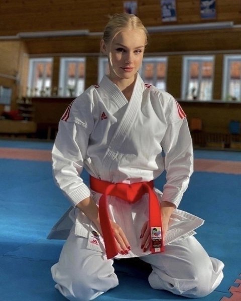 Знакомьтесь, эта девушка - чемпионка России по каратэ, которая покорила многих не только своим ... - 4