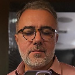 ������, ��������, 52 ����