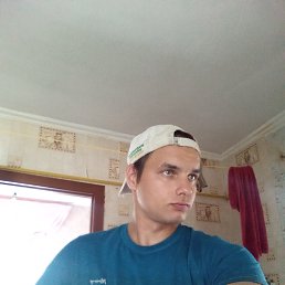 Mikhail, 26, 
