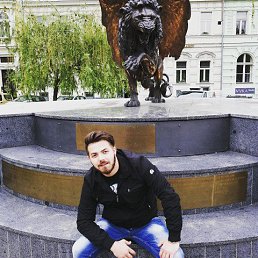  Negru, 29, 