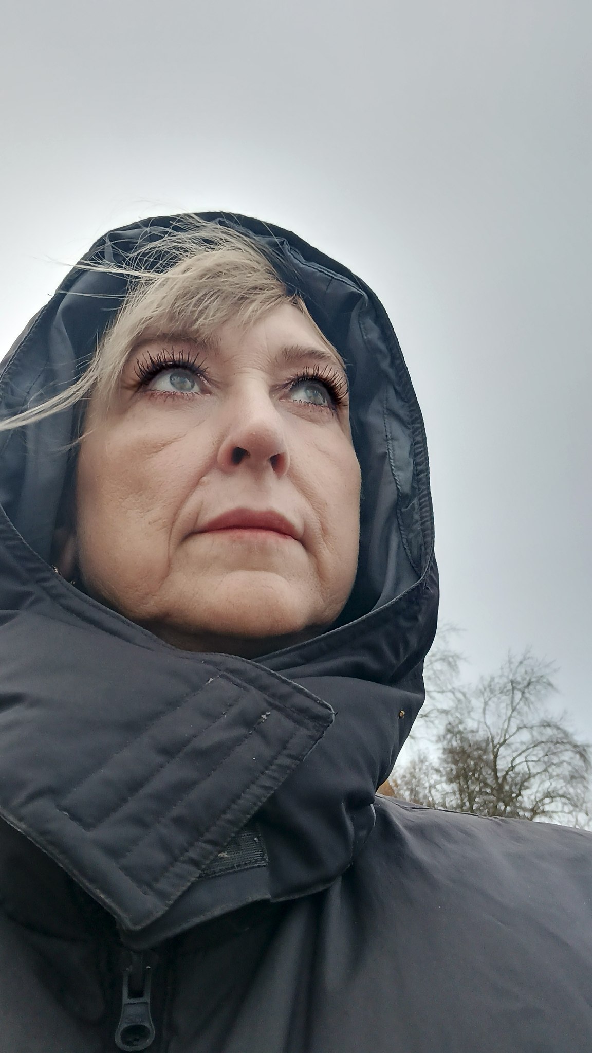  *Z* - 25  2025  18:51 - 2