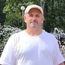 Dmitry, 44, 