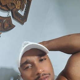 Manuel, ������, 36 ���