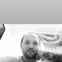 Marcin, 40, 
