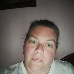 Luana, 38, 