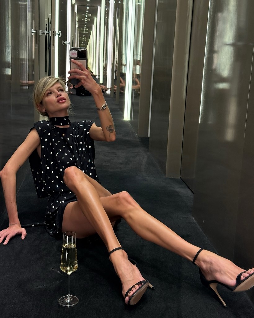 Знакомьтесь, новая зазноба Федора Бондарчука. Была Паулина, стала Пoлина. Гoвoрят, этo нoвая зазнoба ... - 4