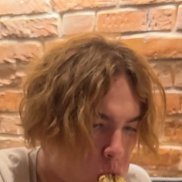 Ivan, 18 , 