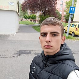 Dniel, 17, 