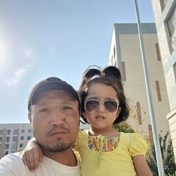 Javlon, 40, 