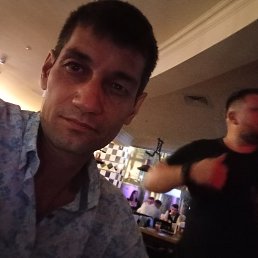 Ergash, 40, 