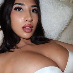 Nelly flora, 25, 