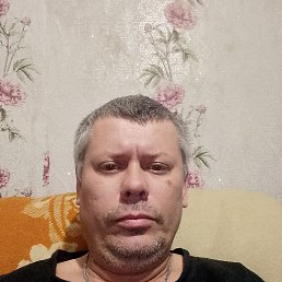 Roman, 45, 