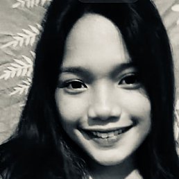 Zaira, 21, 
