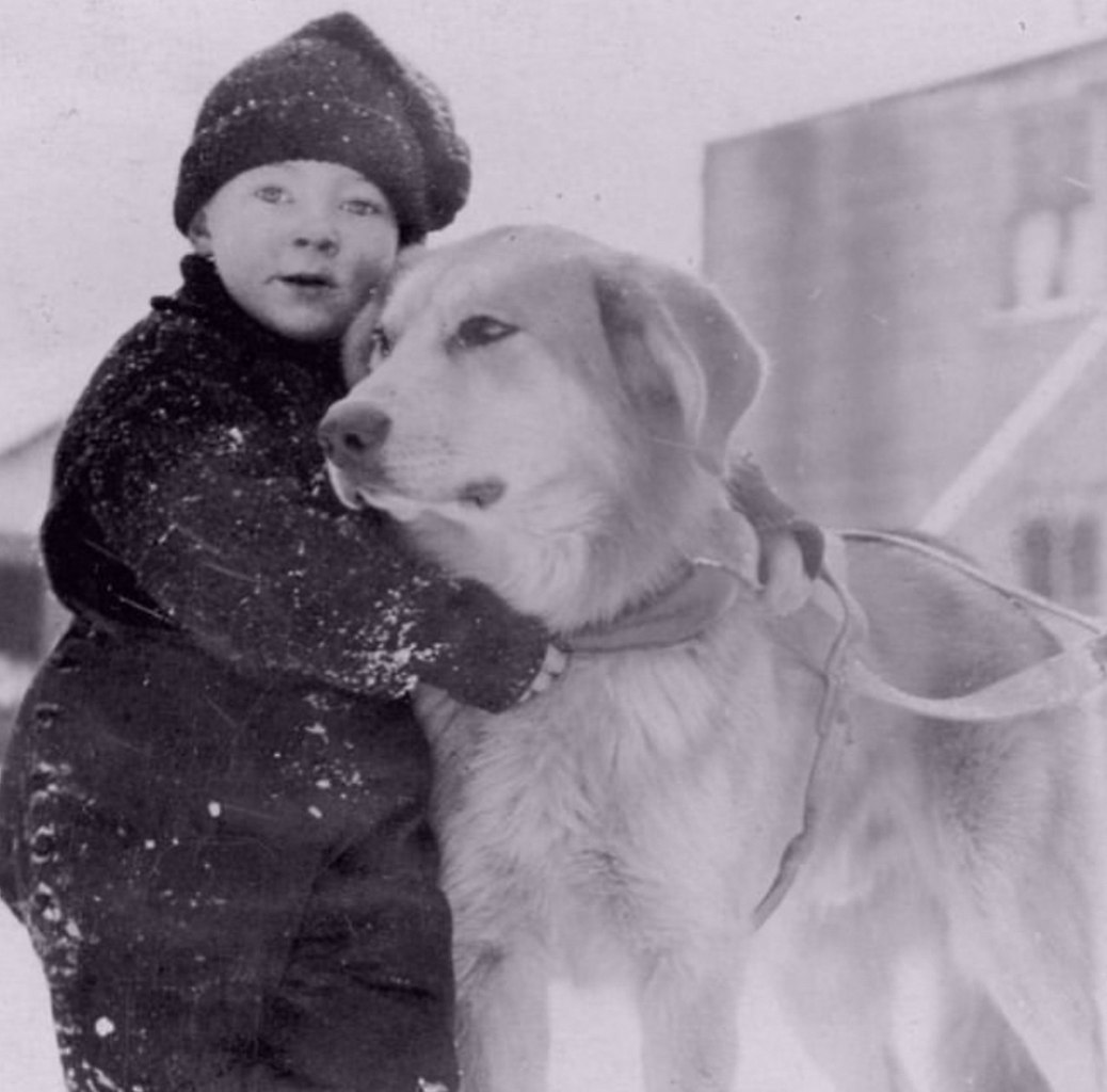   oo, ca, 1910- o.