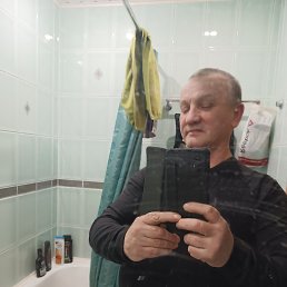 ���������, 54 ����, ������������