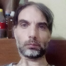 Giorgi, �������, 42 ����