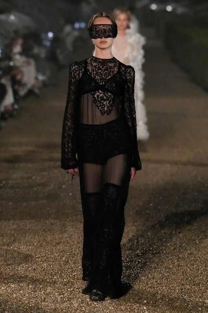          Dior Cruise 2026.  ,   ... - 3